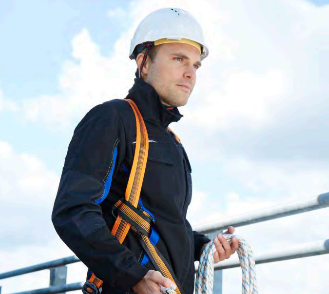 Arbeiter mit persönlicher Schutzausrüstung