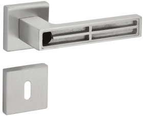 Hermat Drückergarnitur 1682.MAG/2311,o.Schl.ros.,eck.,8,ER matt/schw.,TS 37-47