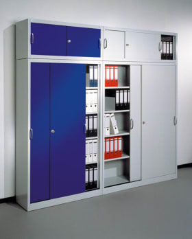 CP Schiebetürenschrank B1200xT400xH1950 mm RAL 7035 4 Fachböden