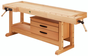 Ulmia Ablage B700 x T430 x H20 mm neben Unterbauschrank 