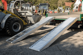 ROBUSTE ALU-VERLADESCHIENE AVS 170 TGK. 4520KG/PR L4285XB400MM O.RAND 170.01.010