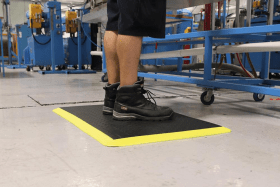 ANTI-ERMÜDUNGSMATTE COBAELITE® DIAMOND 0,9MX1,2M SCHWARZ/GELB SED010702